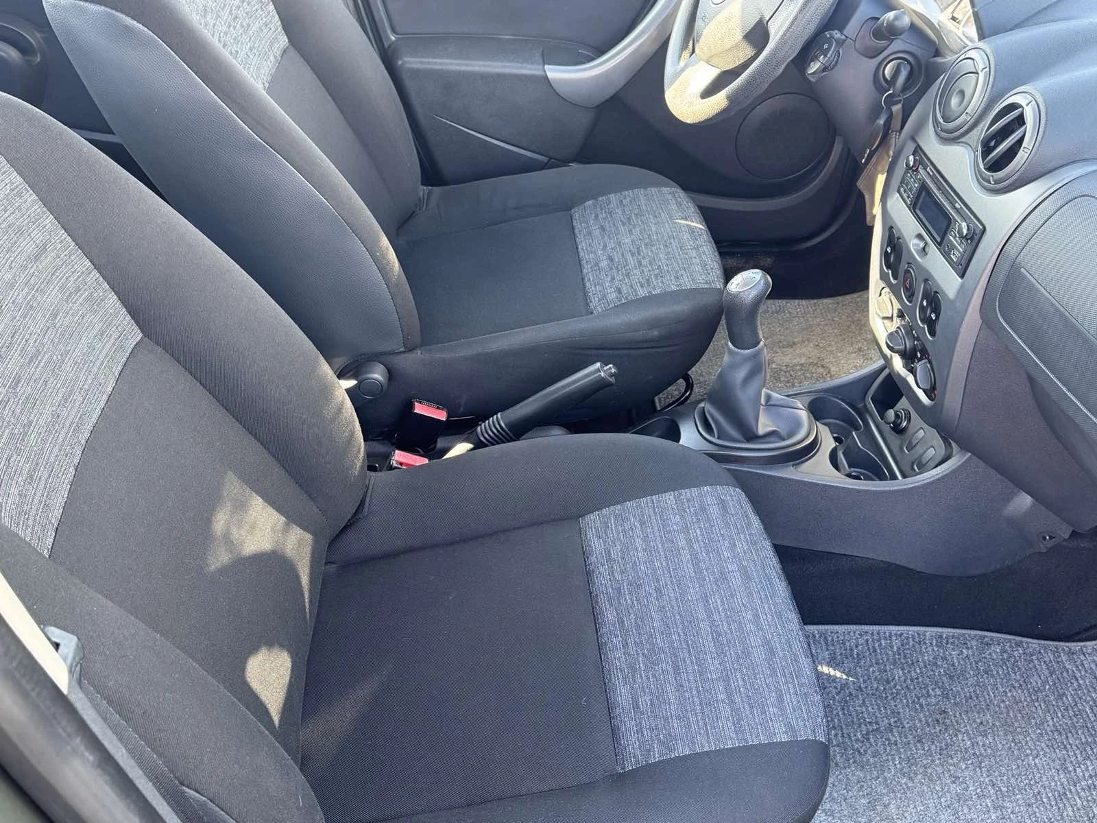 Dacia Duster  - изображение 9