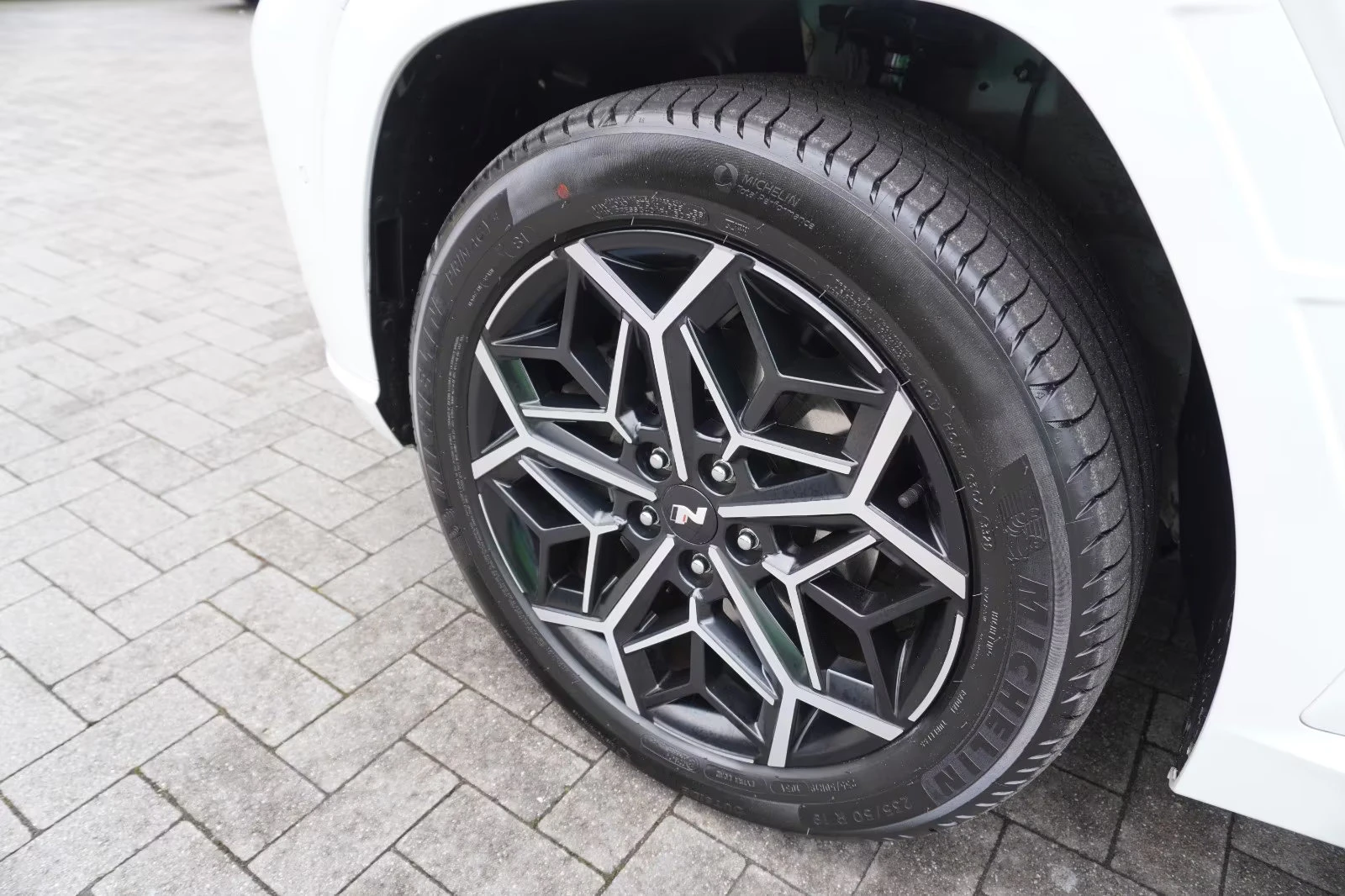 Hyundai Tucson 2.4PHEV/265HP/N-LINE/4X4/360/NAVI/ACC/LED/881v - изображение 8