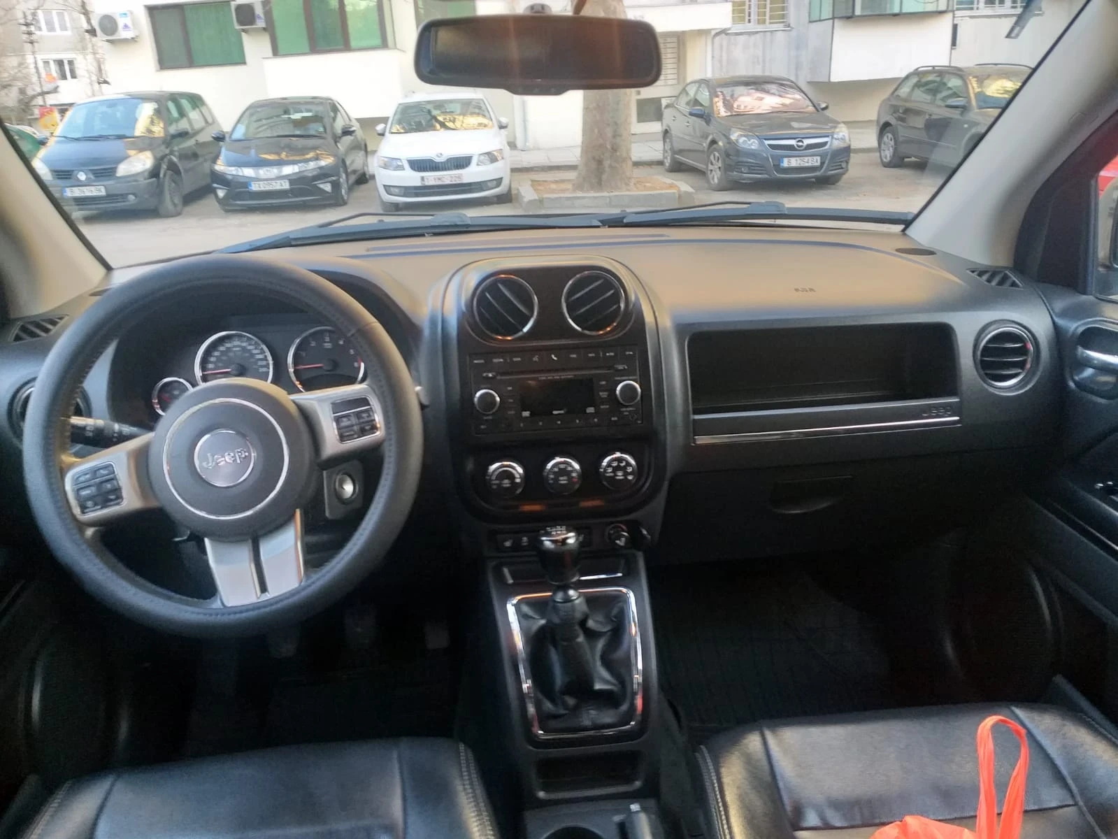 Jeep Compass, снимка 10 - Автомобили и джипове - 53958891
