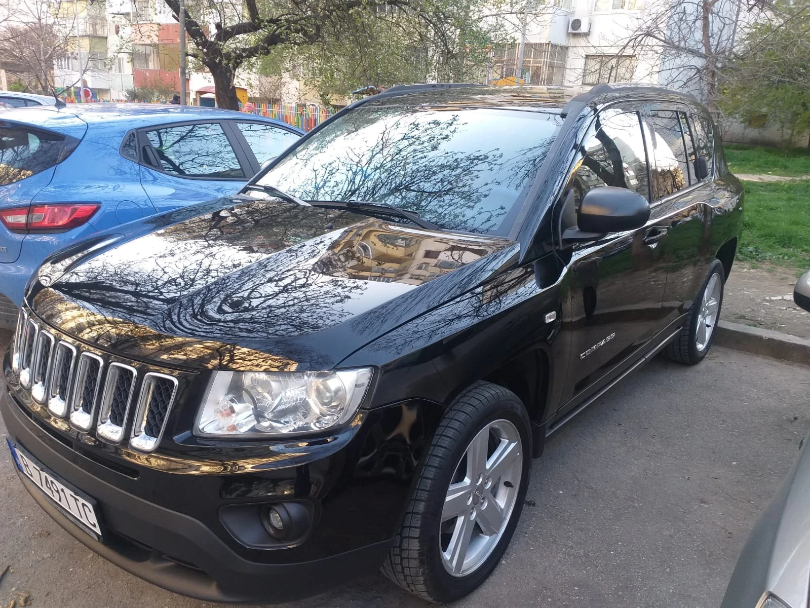Jeep Compass, снимка 2 - Автомобили и джипове - 53958891