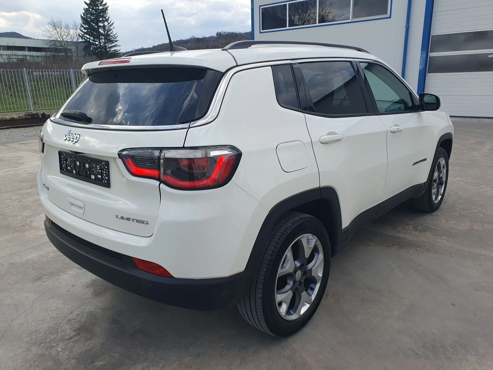 Jeep Compass | Mobile.bg � ����������� 4