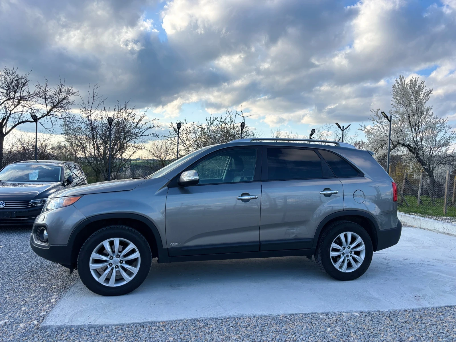 Kia Sorento, снимка 4 - Автомобили и джипове - 54160646