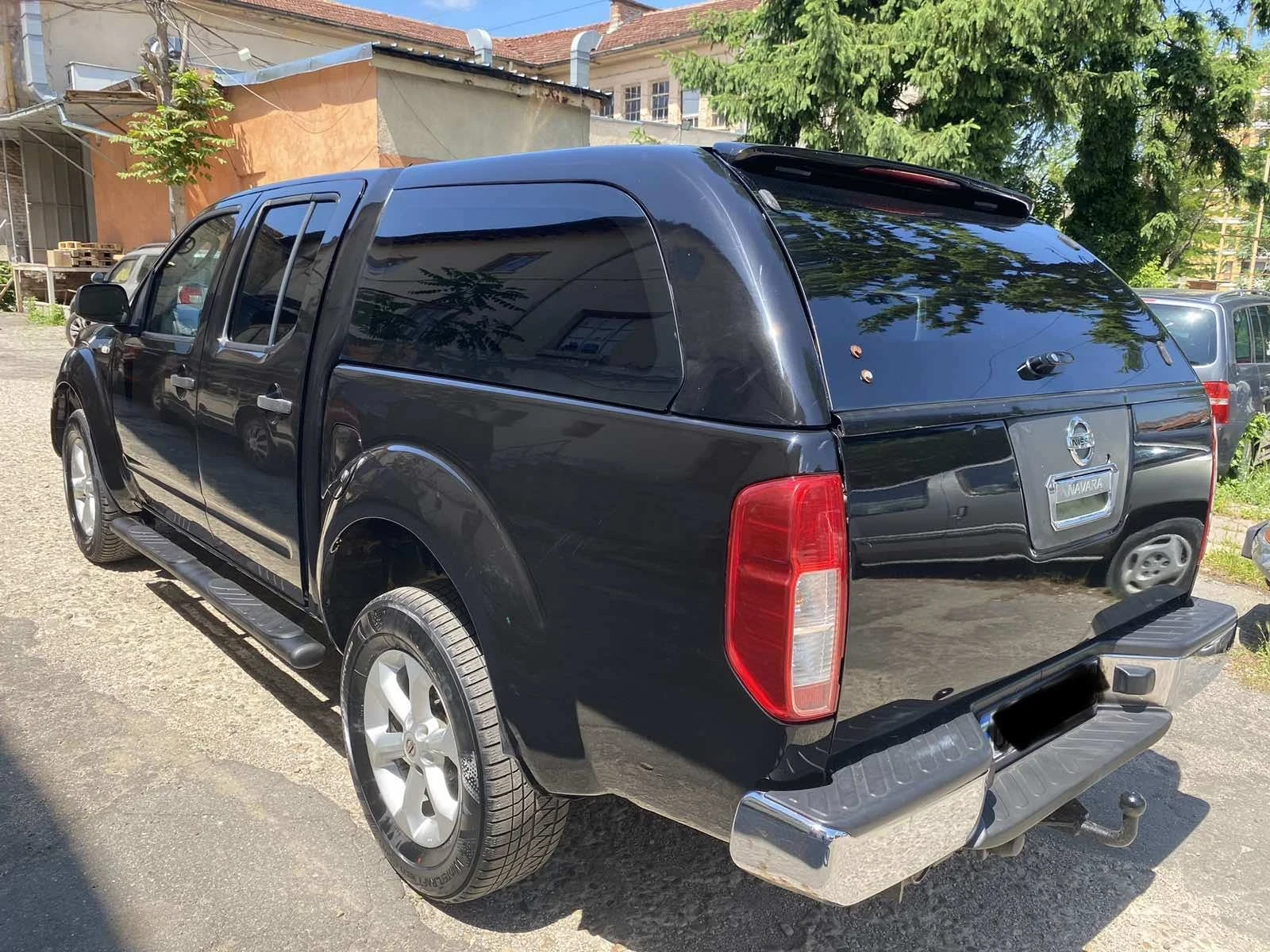 Nissan Navara, снимка 4 - Автомобили и джипове - 54885939