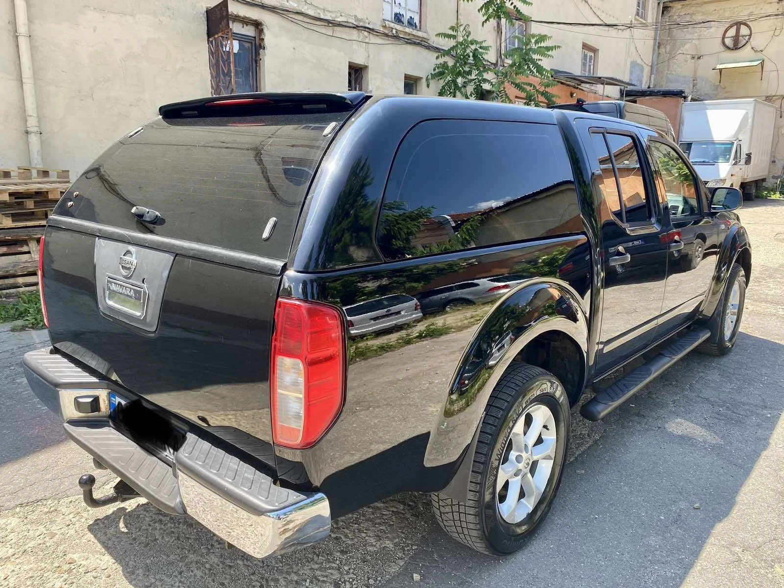 Nissan Navara, снимка 3 - Автомобили и джипове - 54885939