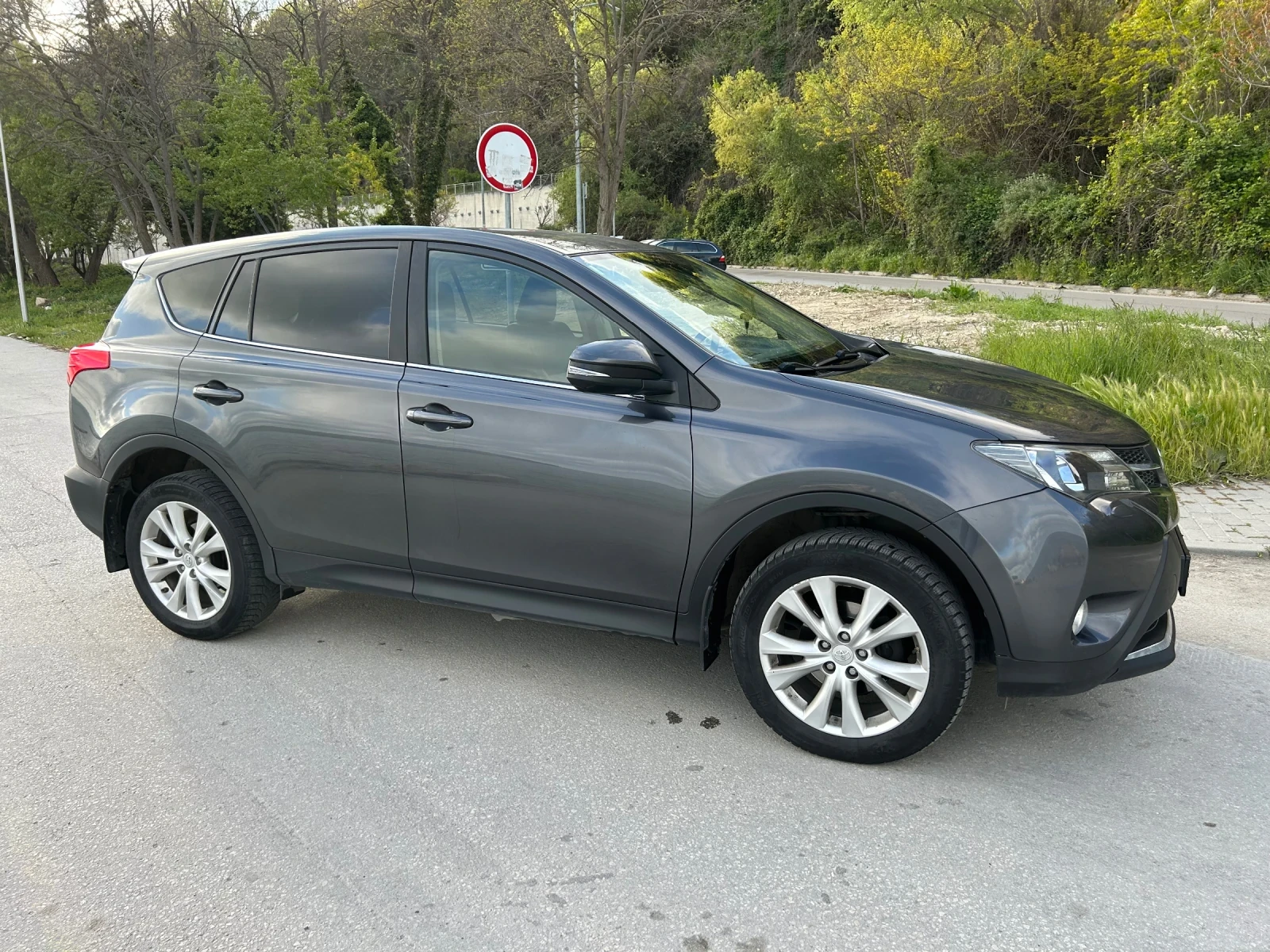 Toyota Rav4 4x4 / 2.2D / АВТОМАТИК, снимка 5 - Автомобили и джипове - 55161205