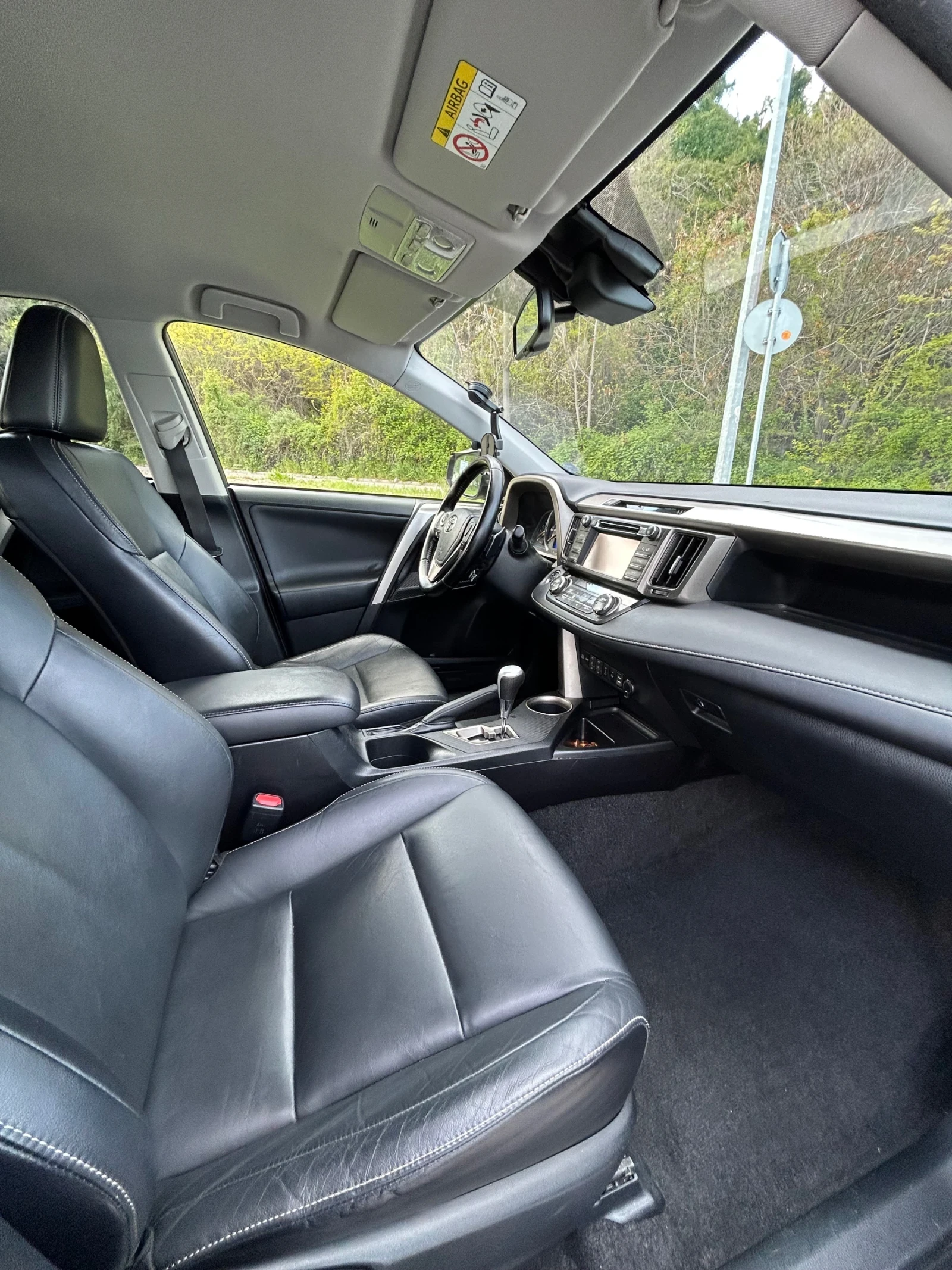 Toyota Rav4 4x4 / 2.2D / АВТОМАТИК, снимка 12 - Автомобили и джипове - 55161205