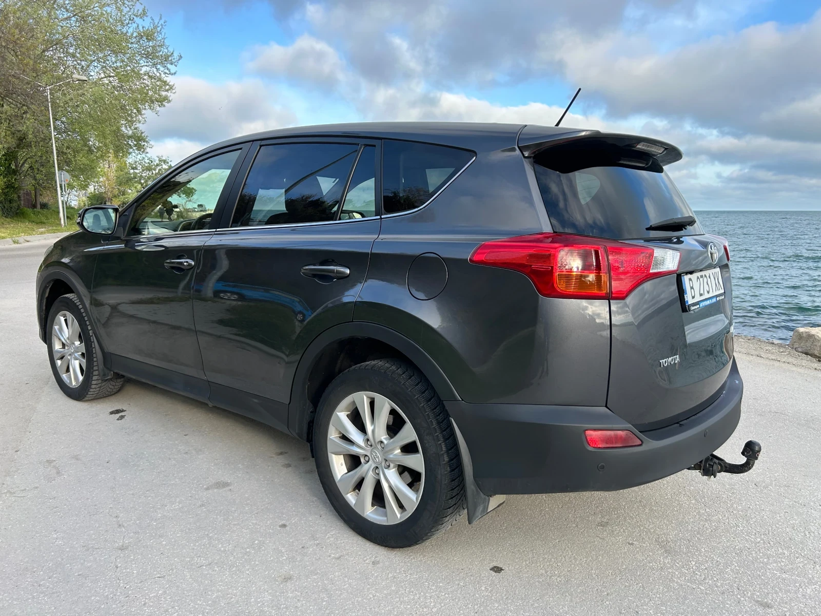 Toyota Rav4 4x4 / 2.2D / АВТОМАТИК, снимка 3 - Автомобили и джипове - 55161205