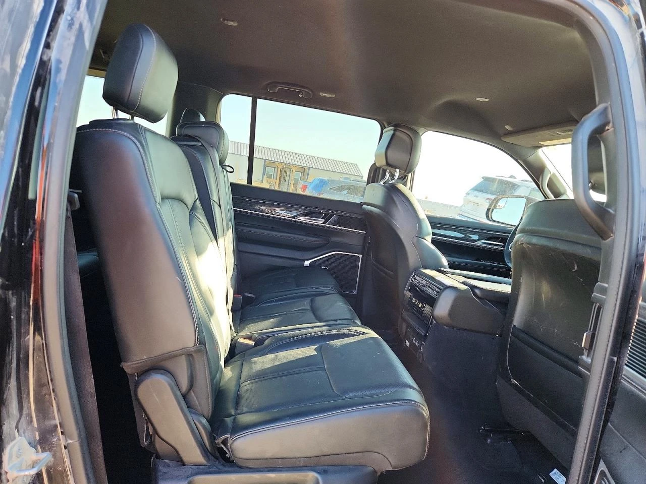 Jeep Grand Wagoneer 5.7l Wagoneer Series Ii | Mobile.bg � ����������� 11