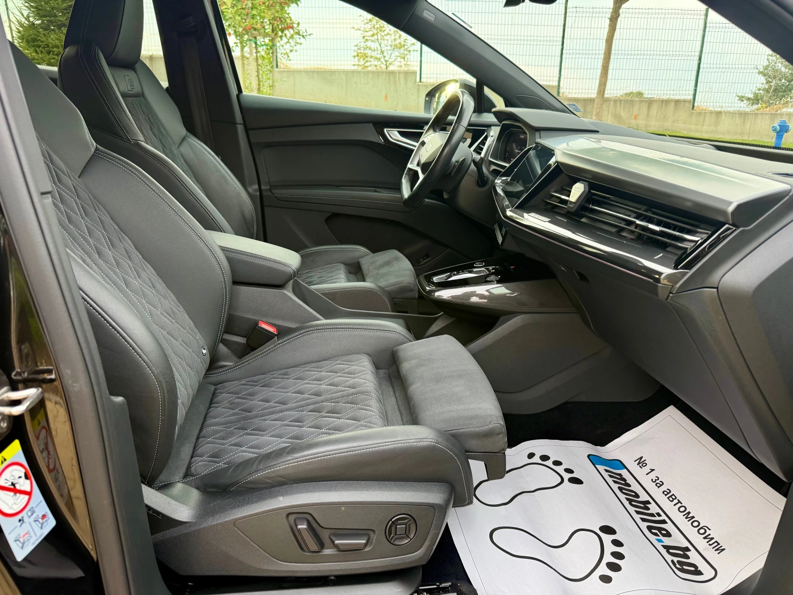 Audi Q4 50 e-tron QUATTRO S-line , снимка 10 - Автомобили и джипове - 56166835