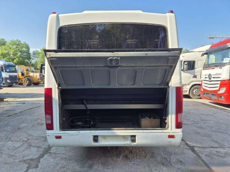 Iveco Daily 65C 27 места, снимка 4 - Бусове и автобуси - 48505116