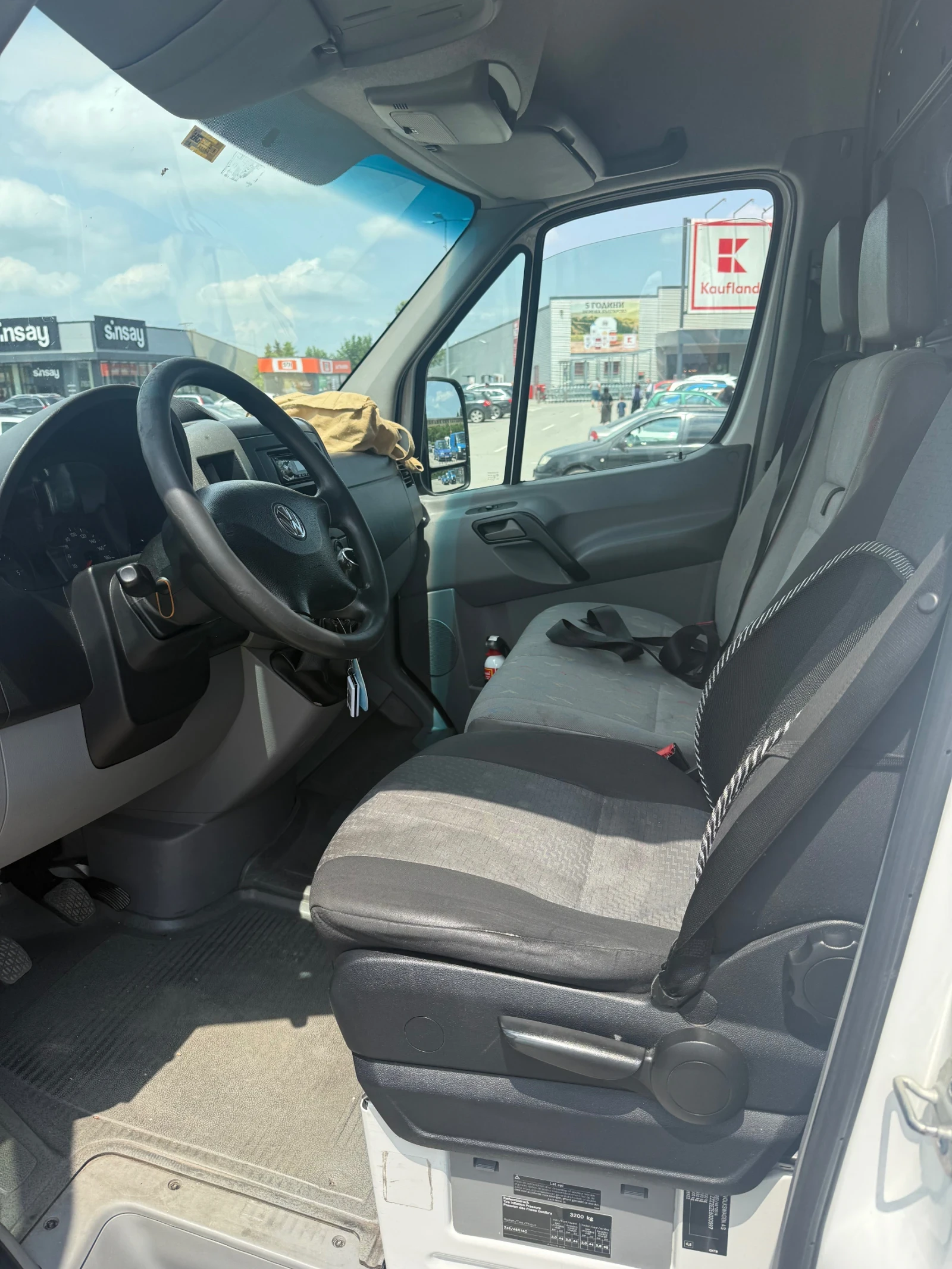 VW Crafter 2.0tdi 109hp maxi, снимка 3 - Бусове и автобуси - 54795046