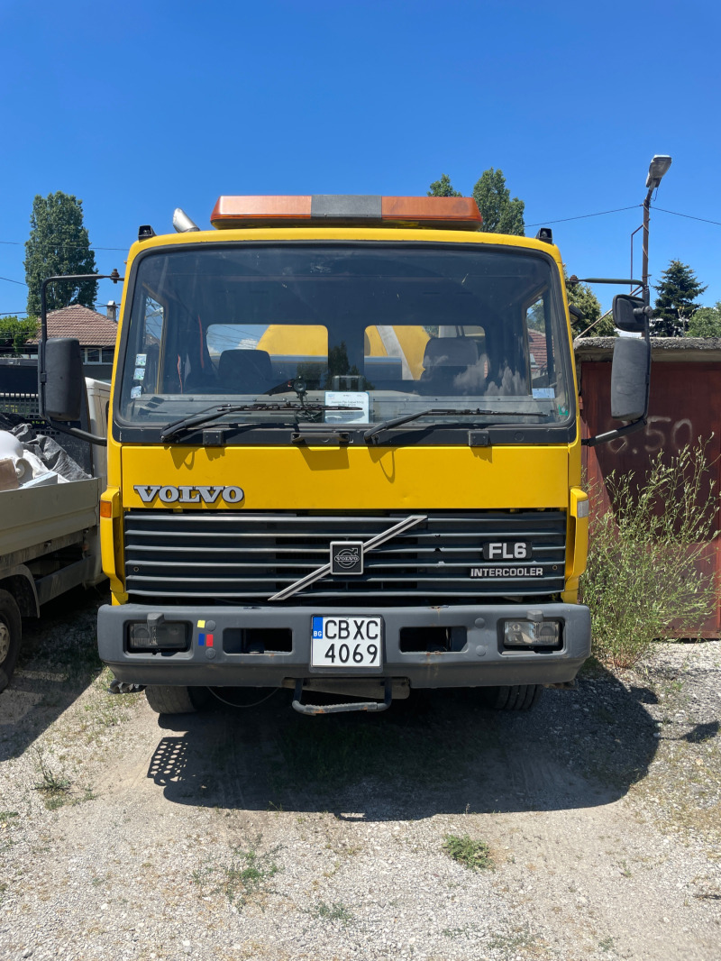 Volvo Fl Вакум камион и за отпушване на канали, снимка 11 - Камиони - 46260099