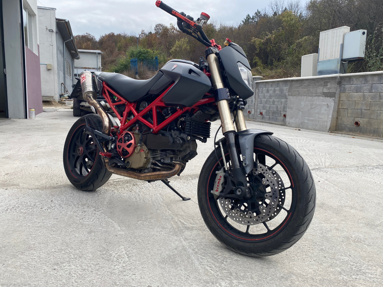 Ducati Hypermotard  1100 - изображение 1