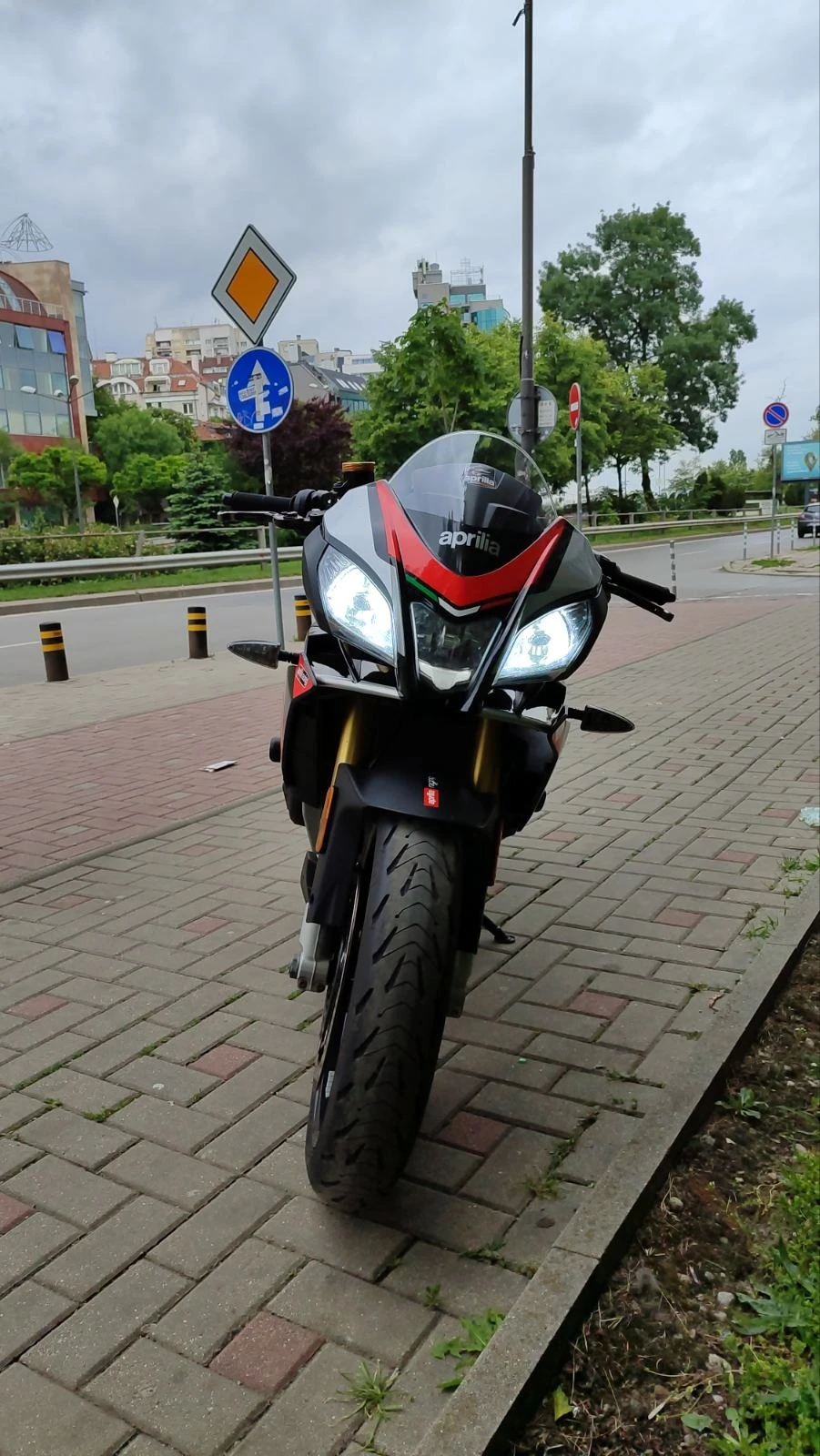 Aprilia Tuono RSV 4 | Mobile.bg � ����������� 1