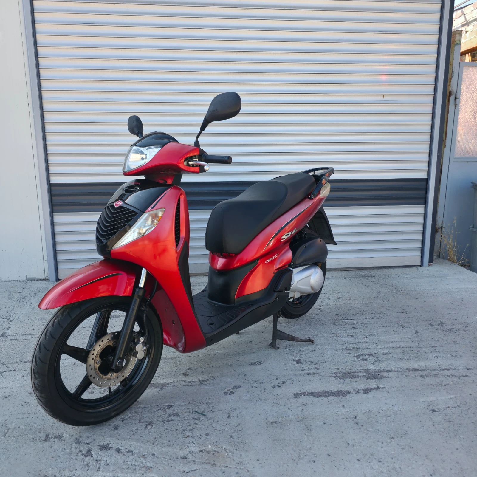 Honda Sh 150, снимка 4 - Мотоциклети и мототехника - 55492293