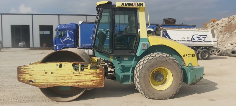 Валяк Ammann ASC110 Еднобандажен 12000кг, снимка 3 - Индустриална техника - 47796115