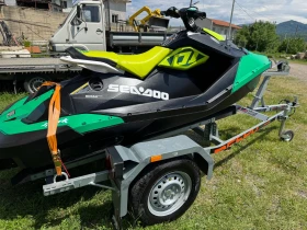 Джет Bombardier Sea Doo Spark Trix 2 Up , снимка 4