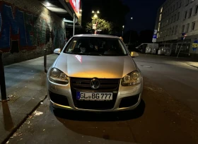 VW Golf  - изображение 8