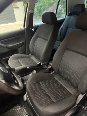 VW Golf 1.6 FSI, снимка 8
