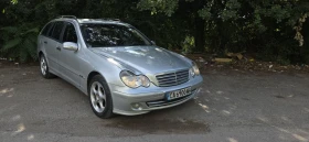 Mercedes-Benz 200, снимка 6
