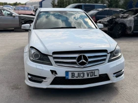 Mercedes-Benz C 220 На части, снимка 10