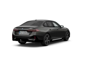 BMW 550 xDrive, снимка 3