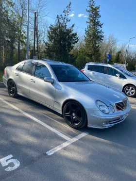 Mercedes-Benz E 500, снимка 13