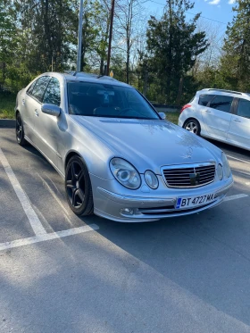 Mercedes-Benz E 500, снимка 15