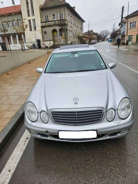     Mercedes-Benz E 240 2.4 i , 6