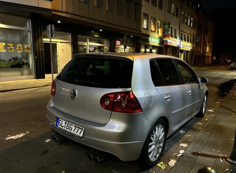 VW Golf, снимка 5 - Автомобили и джипове - 47818154