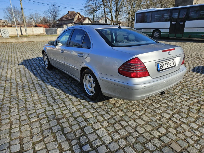 Mercedes-Benz E 240 2.4 i , 6скорости, снимка 9 - Автомобили и джипове - 48467382