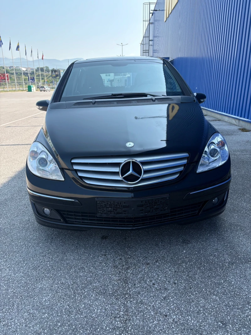 Mercedes-Benz B 200 2.0* 6 ск * НАВИГАЦИЯ* ПАНОРАМА, снимка 3 - Автомобили и джипове - 51888621
