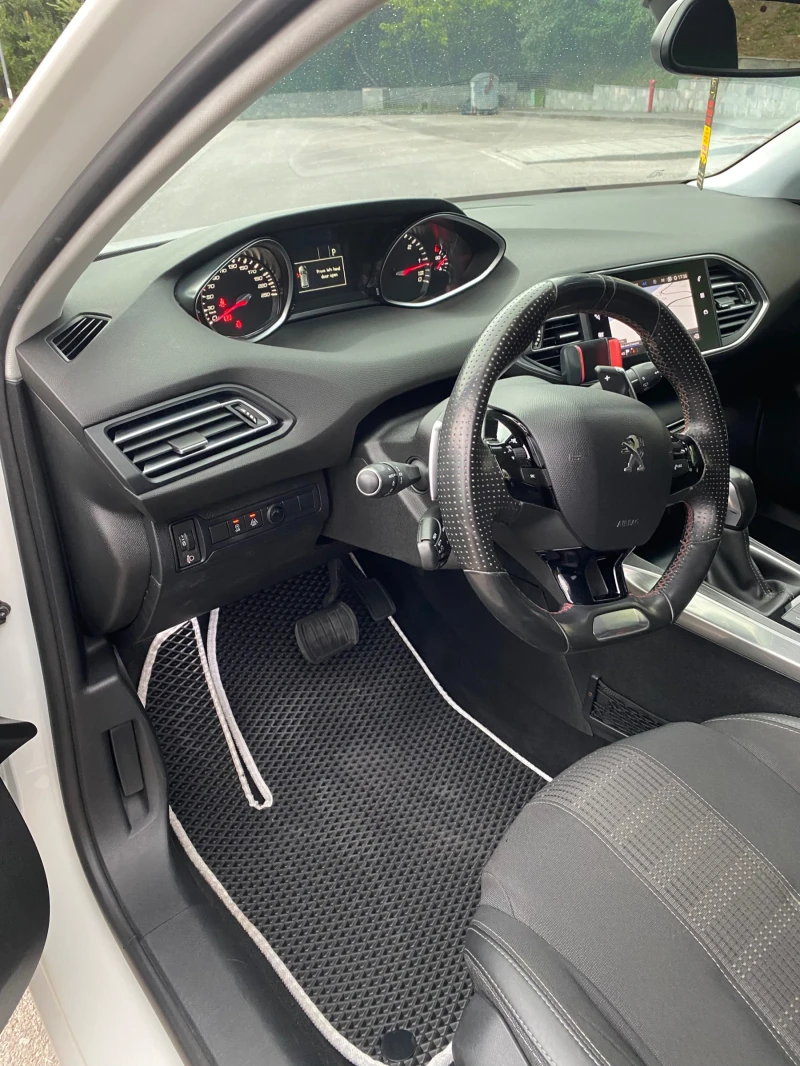 Peugeot 308 1.5hdi, снимка 7 - Автомобили и джипове - 52656009