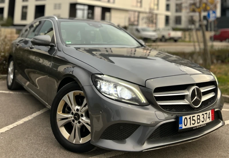Mercedes-Benz C 220 DISTRONIC* HEAD UP* 360* 9GTRONIC* ПЕЧКА