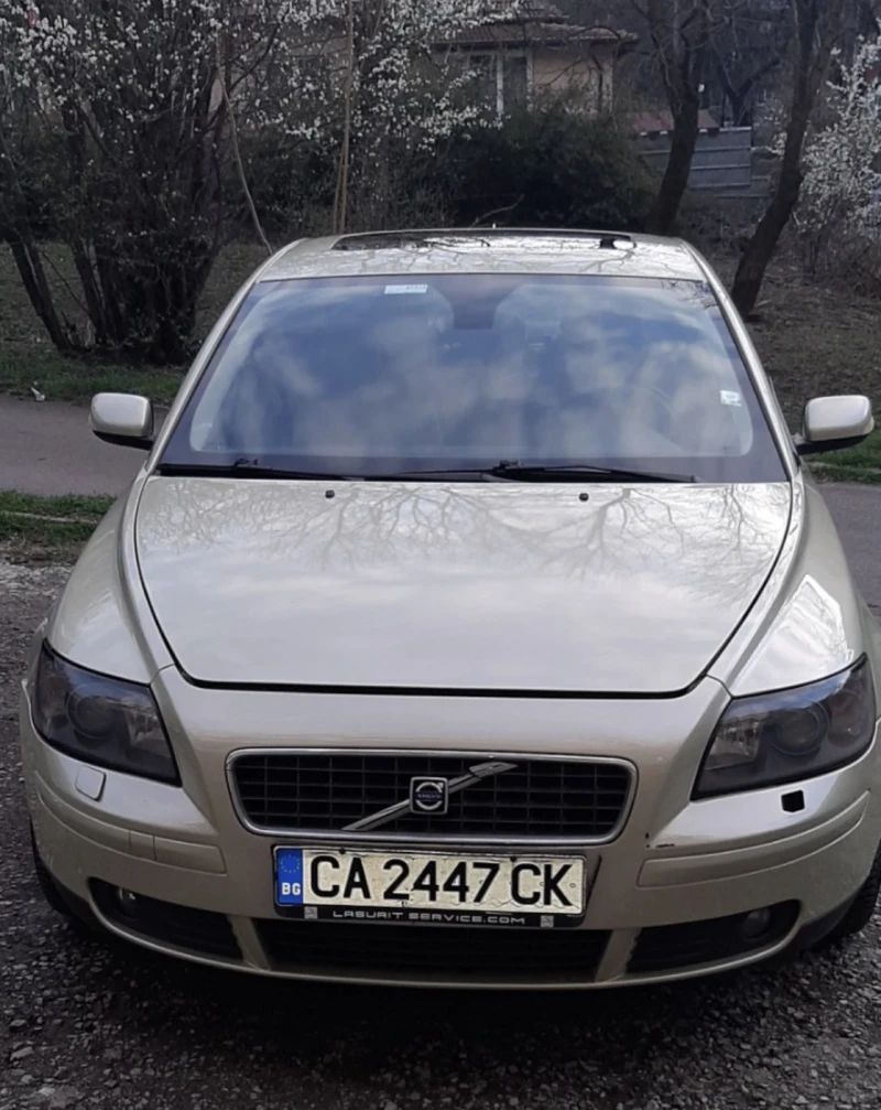 Volvo S40