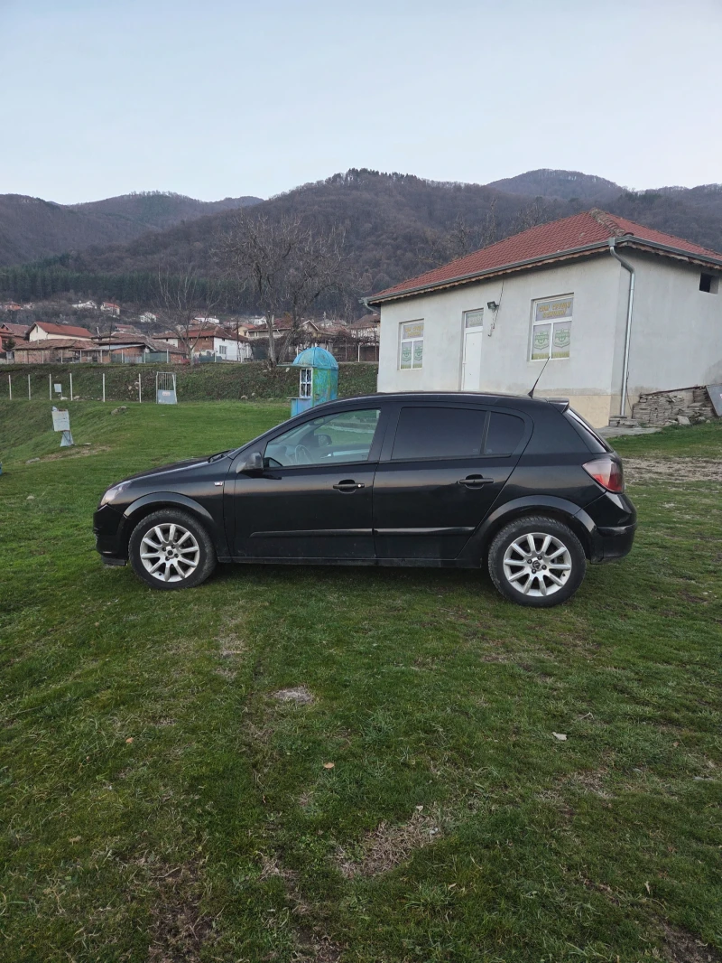 Opel Astra 1.6 ГАЗ бензин, снимка 2 - Автомобили и джипове - 52841794