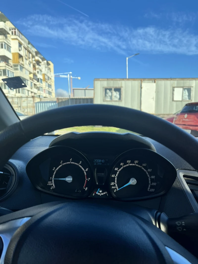 Ford Fiesta 1.25 82к.с. Ambiente, снимка 13 - Автомобили и джипове - 53269462