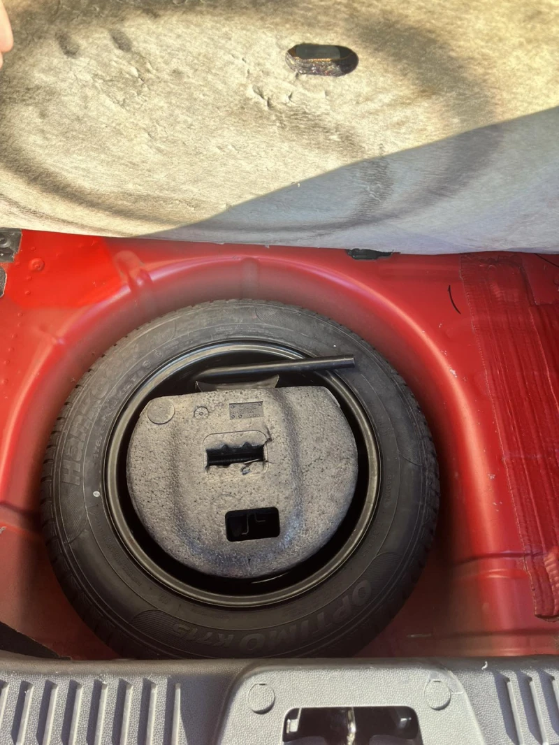 Ford Fiesta 1.25 82к.с. Ambiente, снимка 9 - Автомобили и джипове - 53269462