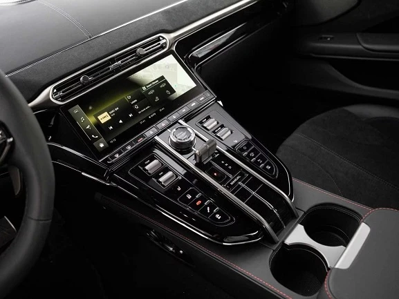 Aston Martin V8 Vantage = NEW = Black Pack �������� | Mobile.bg � ����������� 9