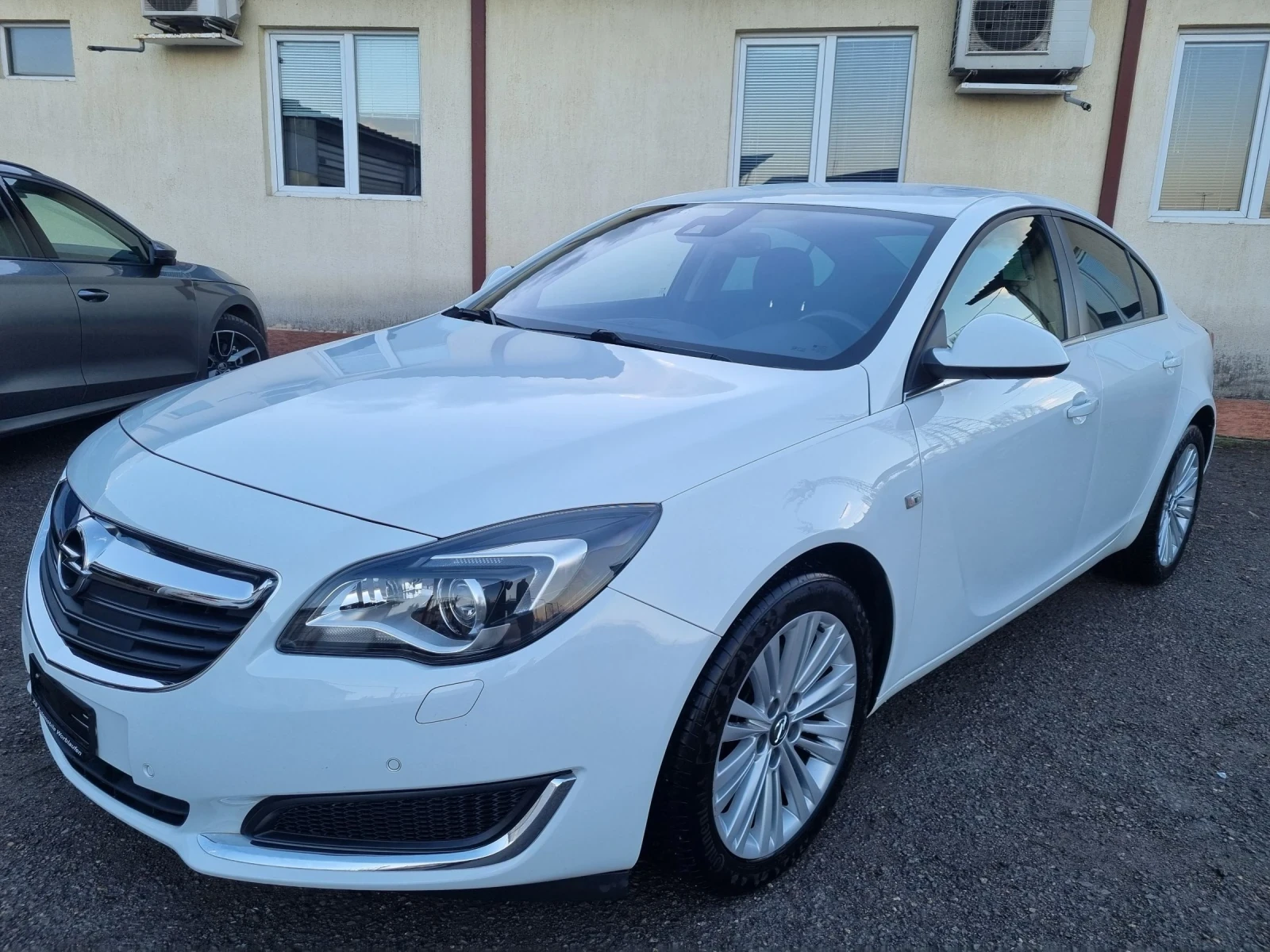 Opel Insignia 1.6125KW/170//5b// | Mobile.bg   1