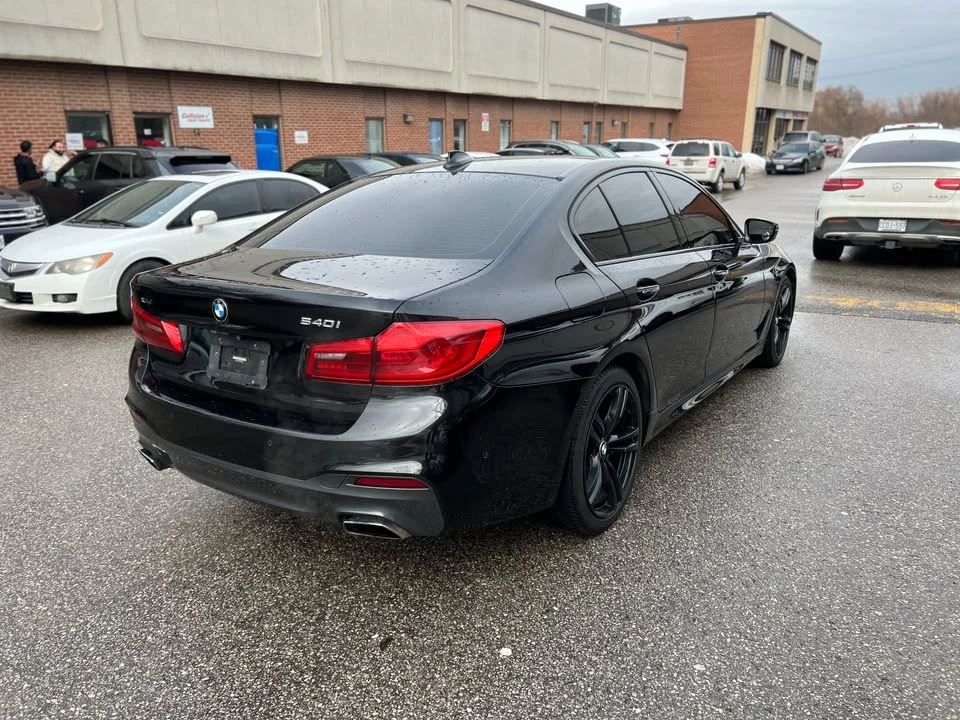 BMW 540 I * M-Package* * xDrive* * АвтоКредит* ЦЕНА ДО БГ - изображение 3
