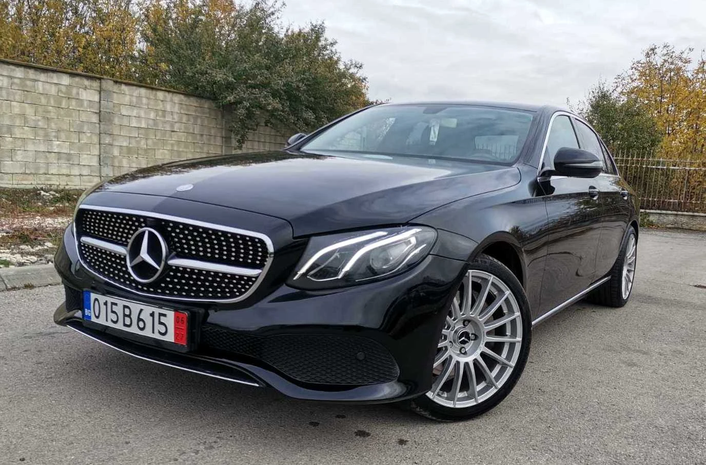Mercedes-Benz E 350 УНИКАТ/AMG-PACK* 9G-TRONIC - изображение 2
