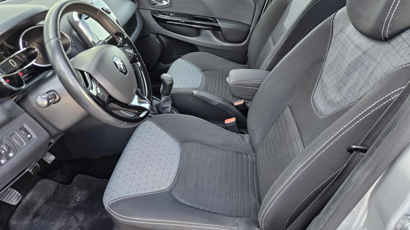 Renault Clio 0.9 TCE  - изображение 7