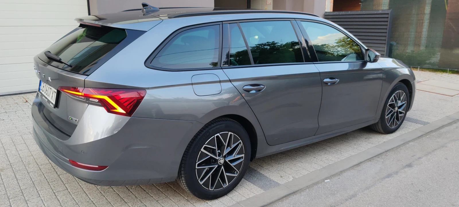 Skoda Octavia Edition 1.5 TSI 7 DSG E tec  16 000 km - изображение 6