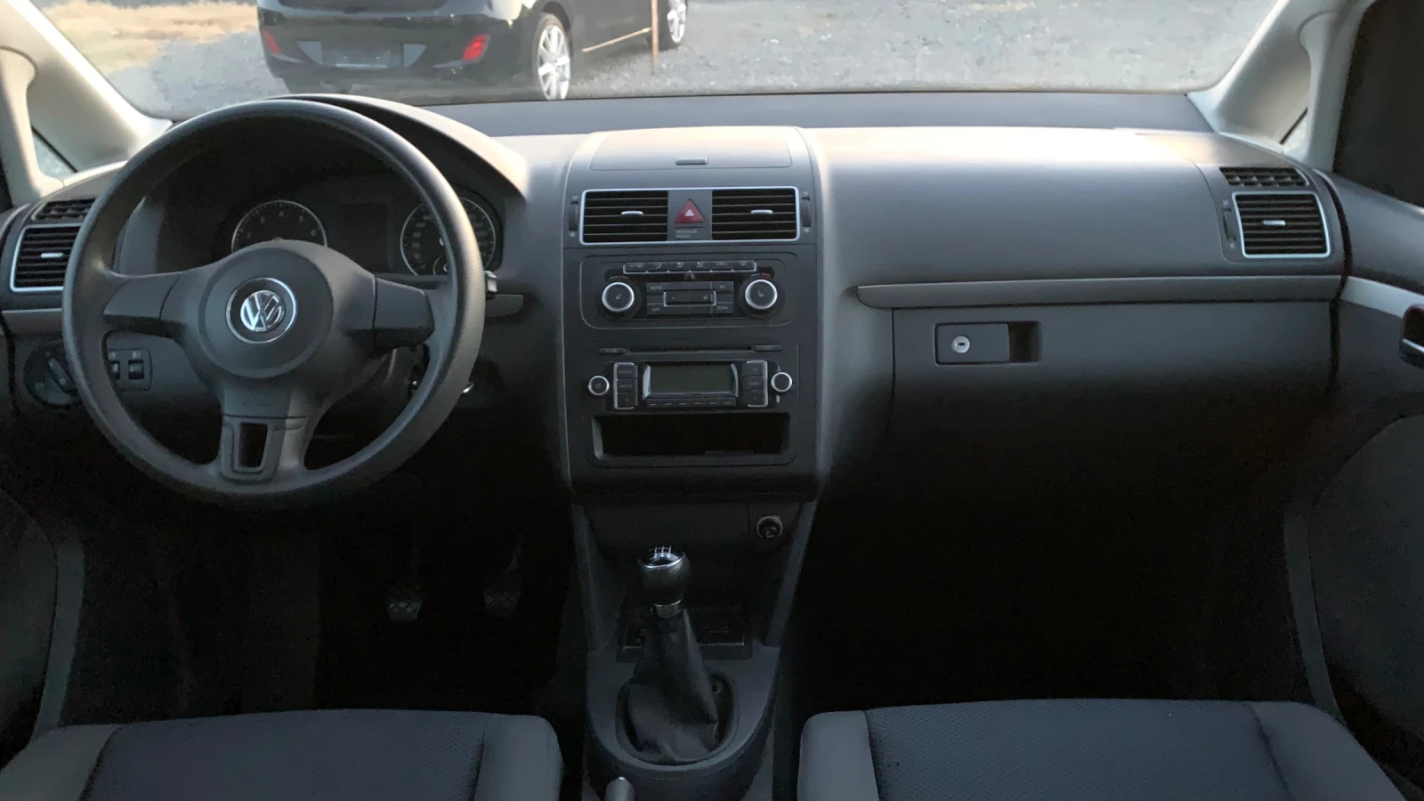 VW Touran 1.2i* 105hp* 7МЕСТЕН - изображение 9
