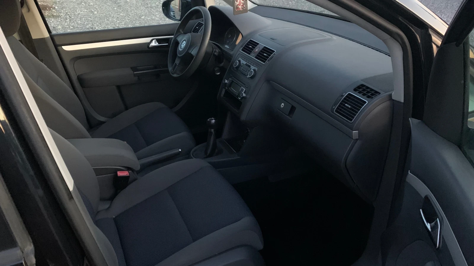 VW Touran 1.2i* 105hp* 7МЕСТЕН - изображение 10