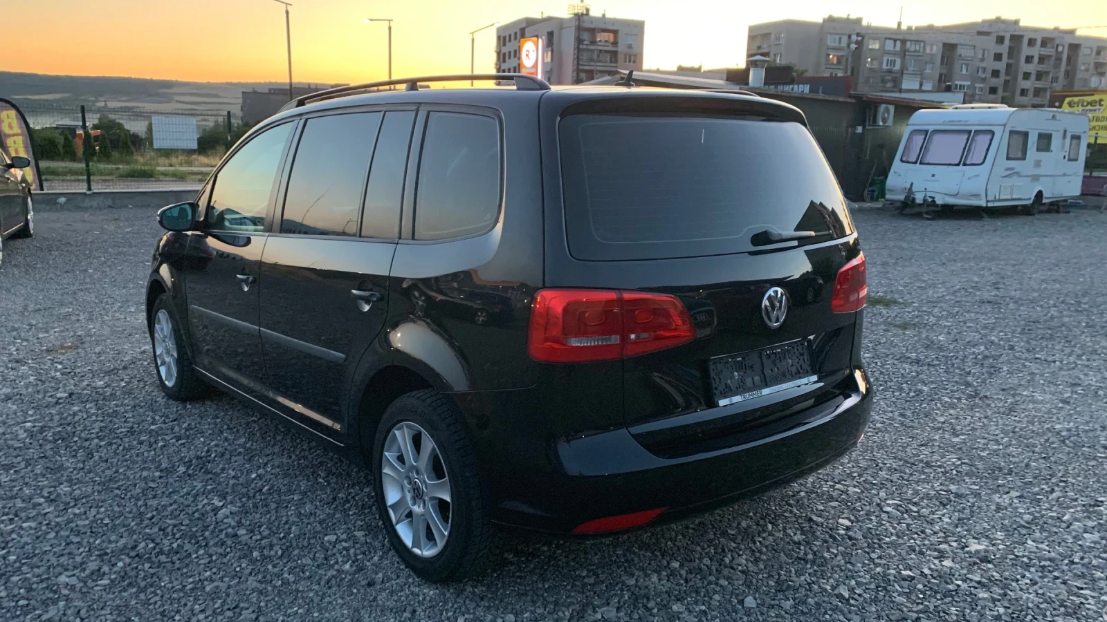 VW Touran 1.2i* 105hp* 7МЕСТЕН - изображение 6