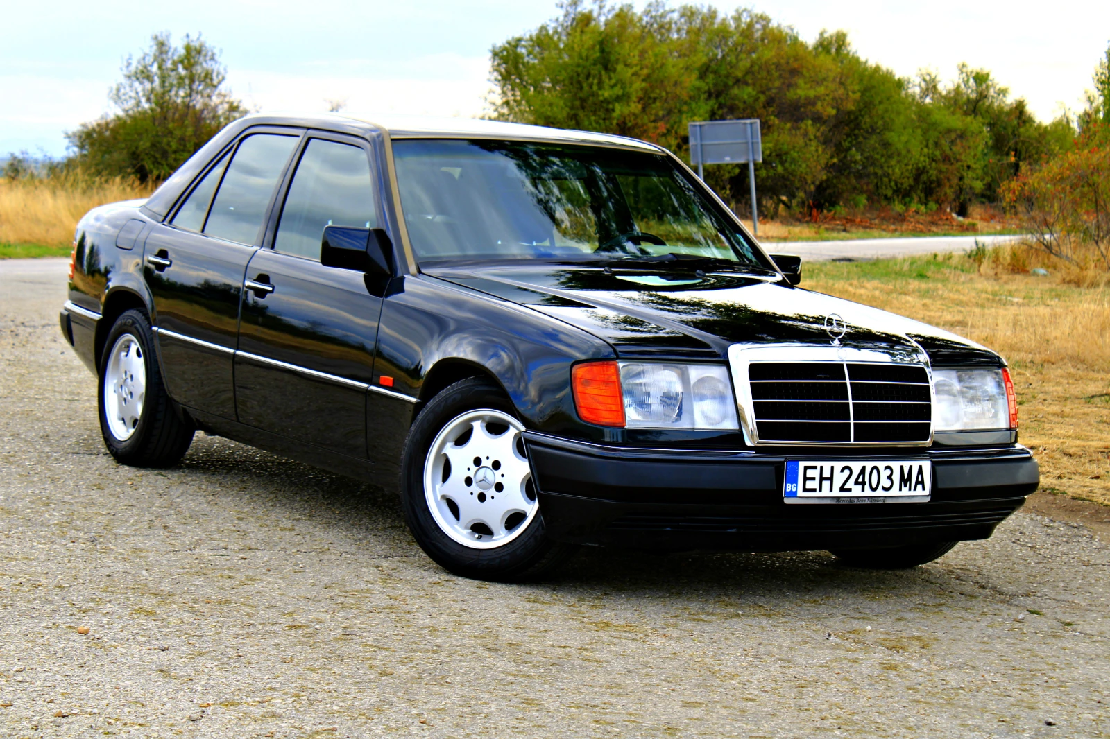 Mercedes-Benz E 200 Климатроник КАТО НОВ | Mobile.bg — изображение 1