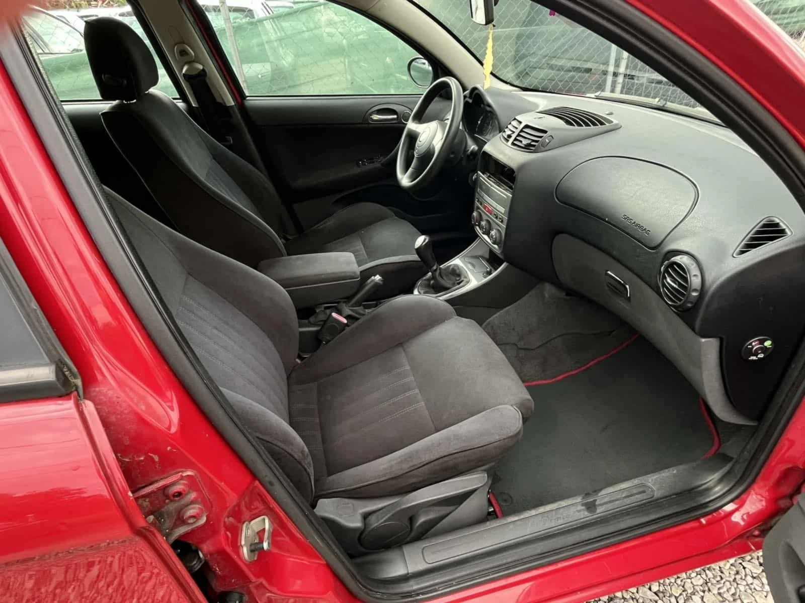 Alfa Romeo 147 1.6 16V 2009  | Mobile.bg   12