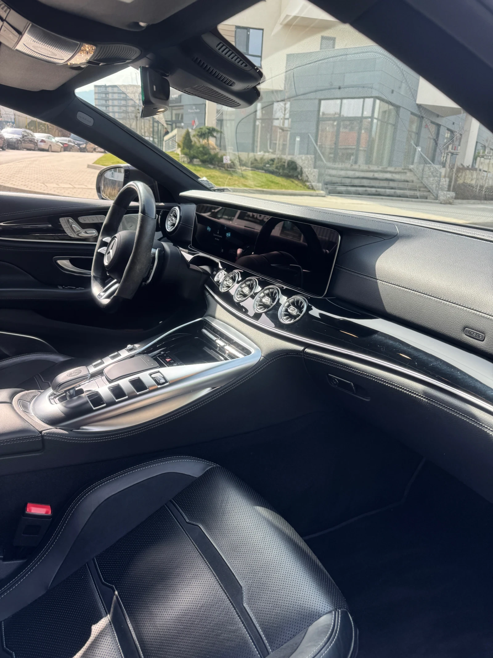 Mercedes-Benz AMG GT 53 AMG, снимка 8 - Автомобили и джипове - 53715275